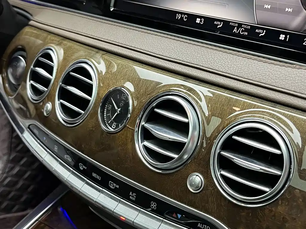 Mercedes-Benz S-Class 2015 — фото 20