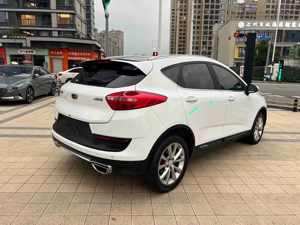 Geely Emgrand GS 2019 — фото 16