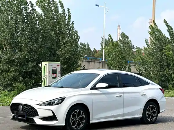 MG MG5 2022