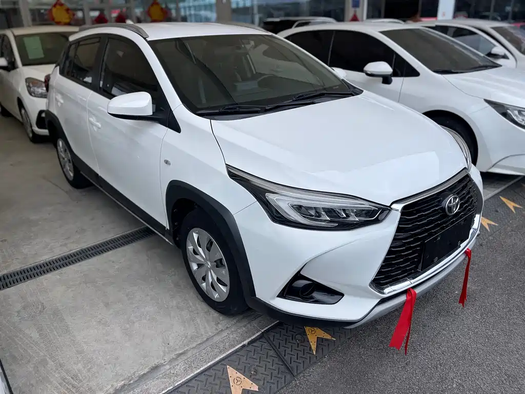 Toyota Yaris L 2020