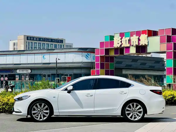 Mazda Atenza 2020
