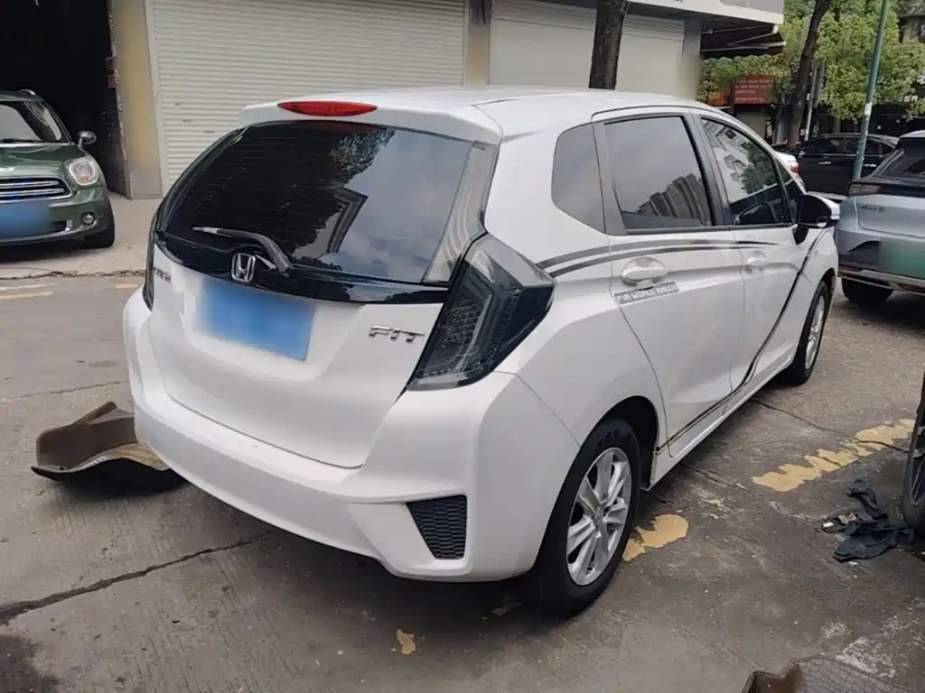 Honda Fit 2015