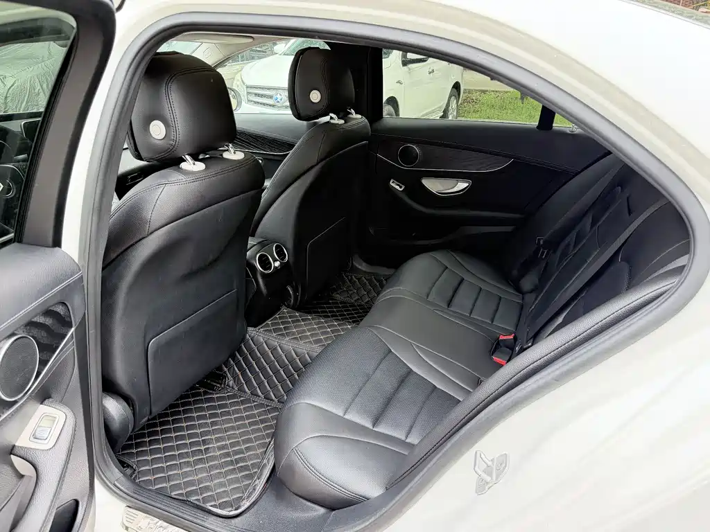 Mercedes-Benz C-Class 2015 — фото 10