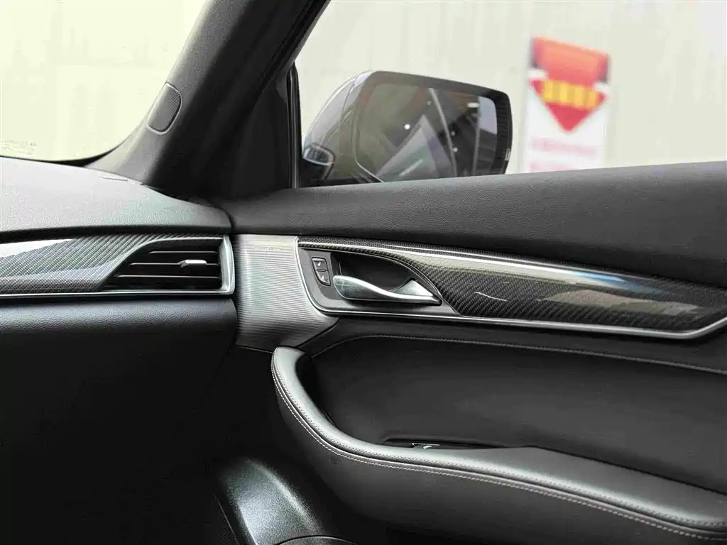 Cadillac CT5 2020 — фото 13