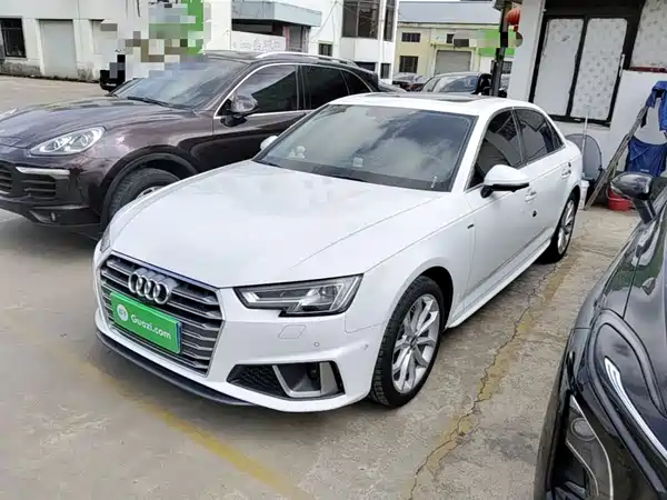 Audi A4L 2019