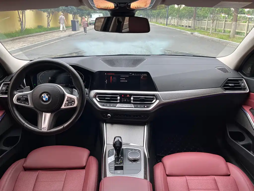 BMW 3 Series 2021 — фото 14