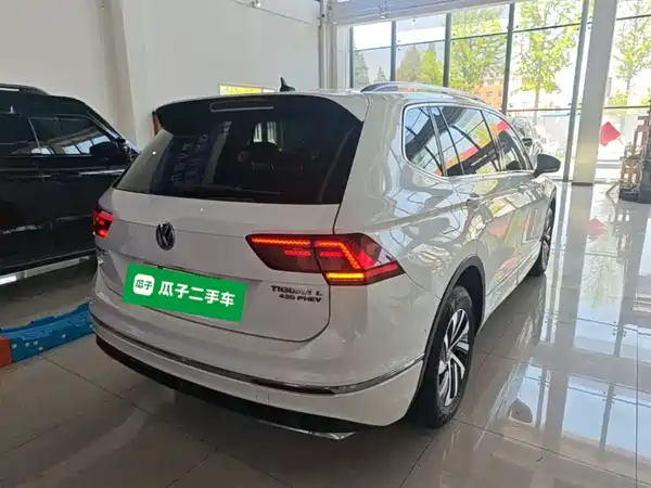 Volkswagen Tiguan L Plug-In Hybrid 2020