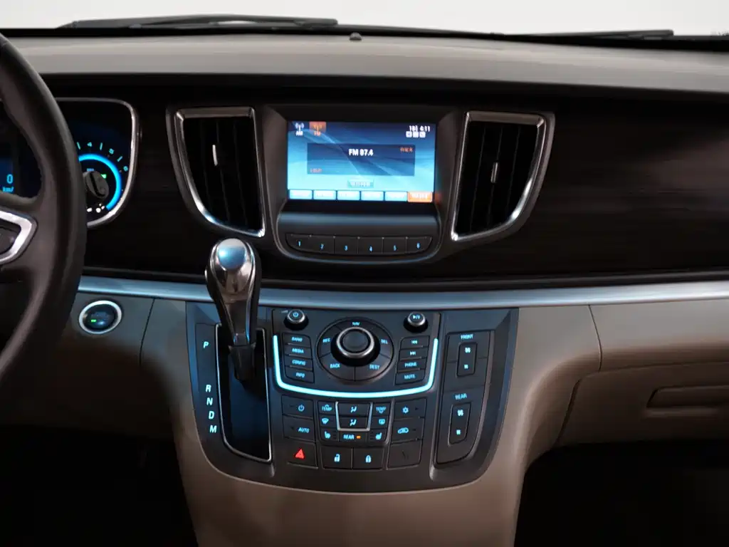 Buick GL8 2013 — фото 13