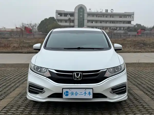 Honda Jade 2017