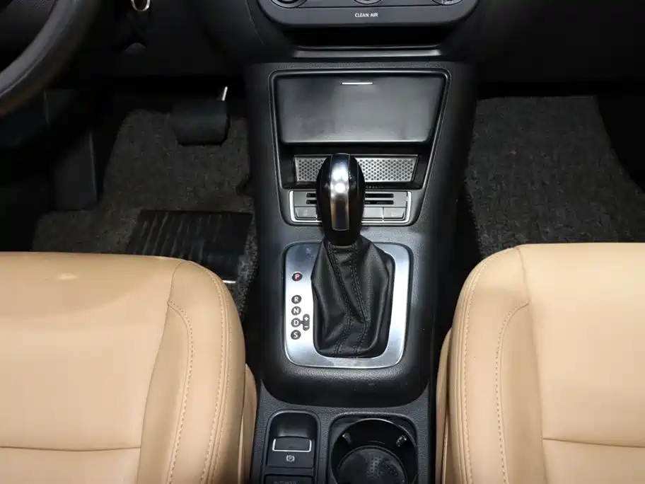 Volkswagen Tiguan 2018 — фото 14