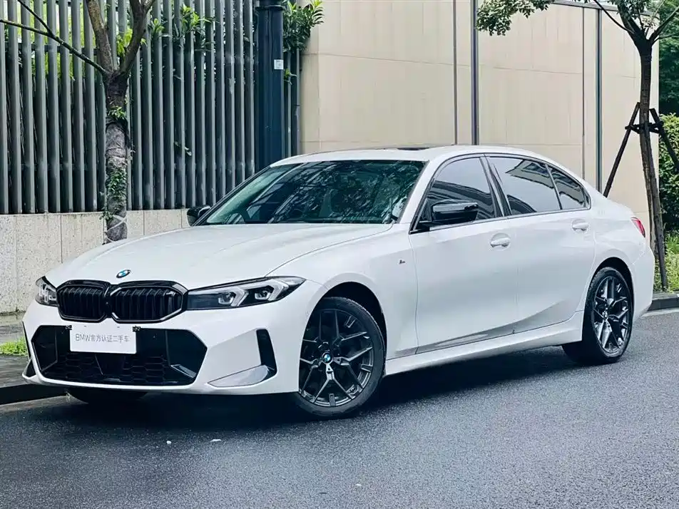 BMW 3 Series 2025