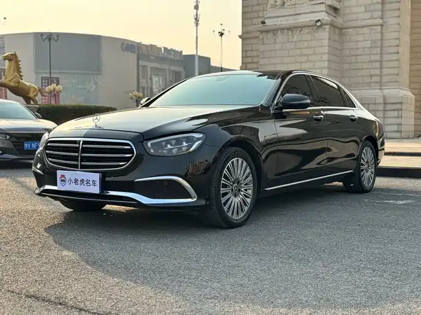 Mercedes-Benz E-Class 2023