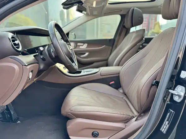 Mercedes-Benz E-Class 2023