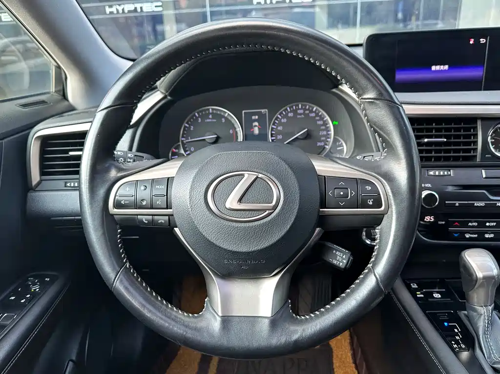 Lexus RX 2019 — фото 9