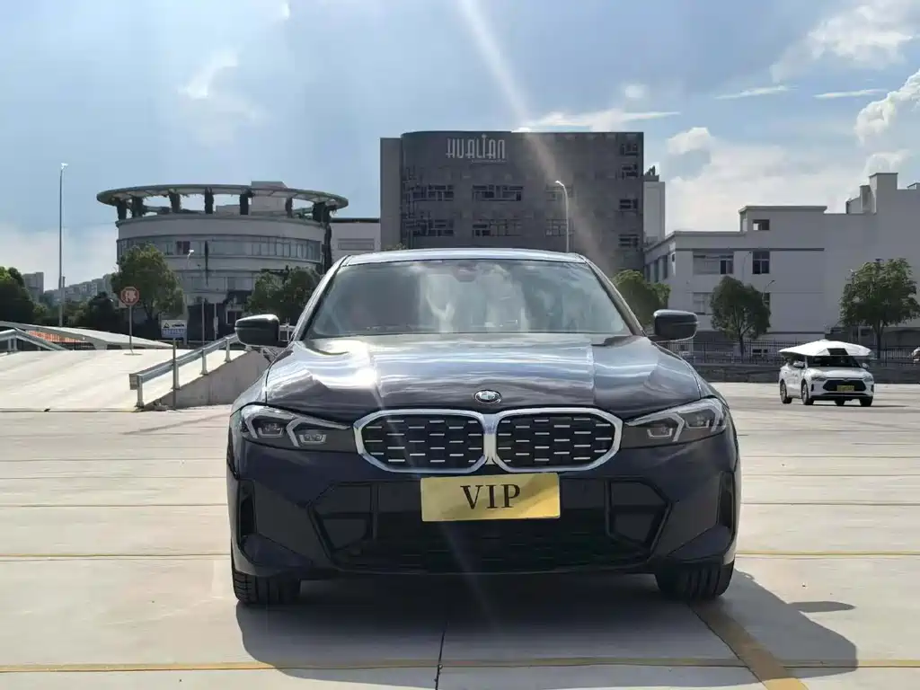 BMW 3 Series 2023