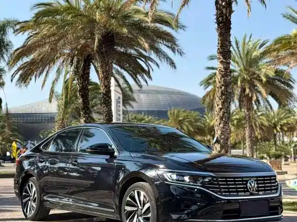 Volkswagen Passat 2022