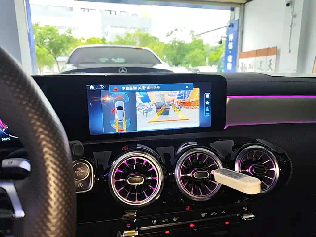 Mercedes-Benz A-Class AMG 2024 — фото 13