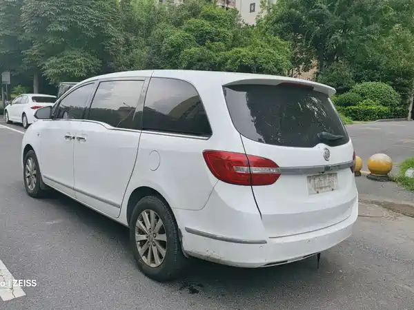 Buick GL8 2018
