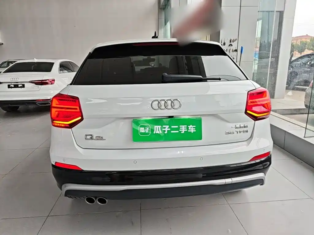 Audi Q2L 2021