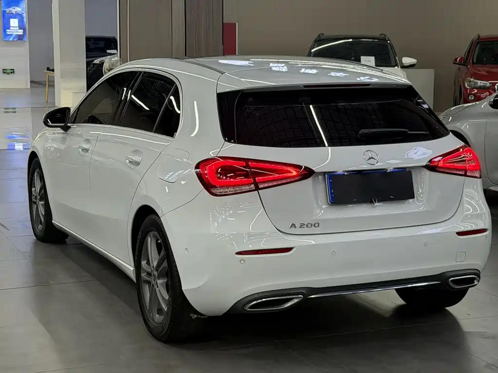 Mercedes-Benz A-Class 2020 — фото 5