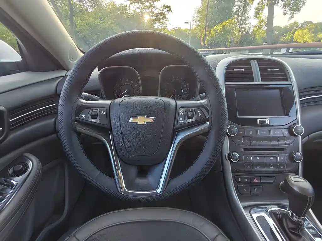 Chevrolet Malibu 2015 — фото 14