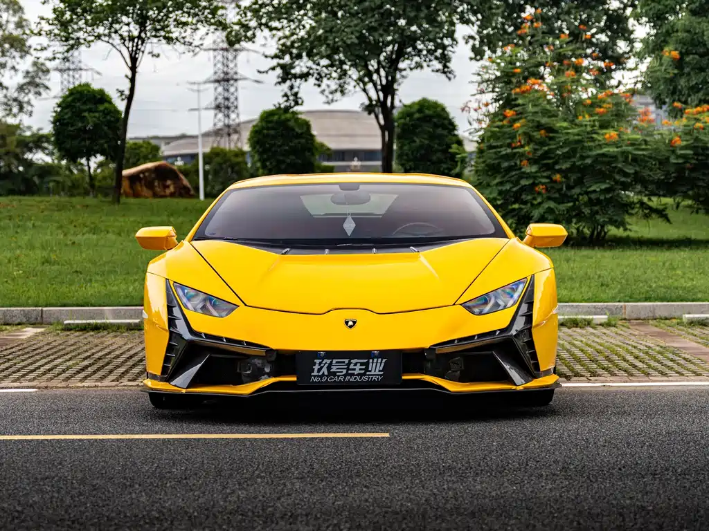 Lamborghini Huracan 2015 — фото 2