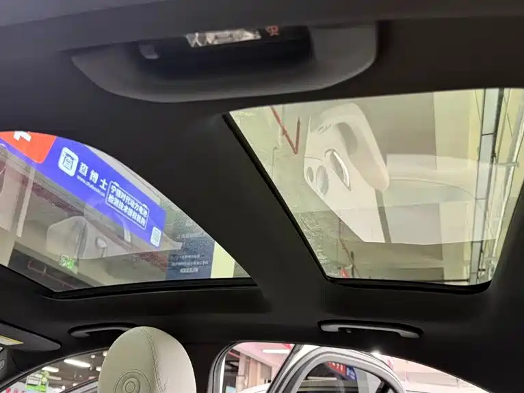 Mercedes-Benz C-Class 2018
