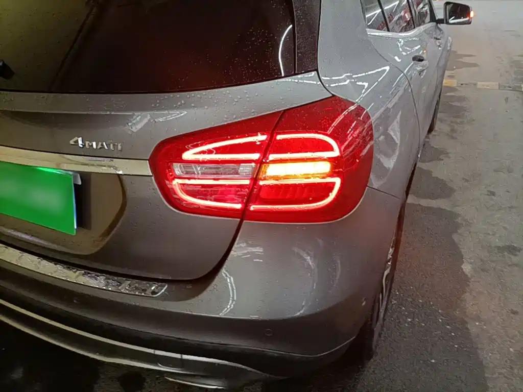 Mercedes-Benz GLA 2015 — фото 8