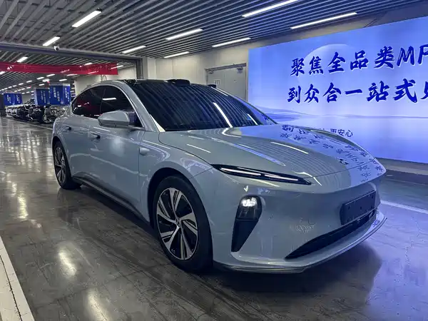 NIO ET5 2023