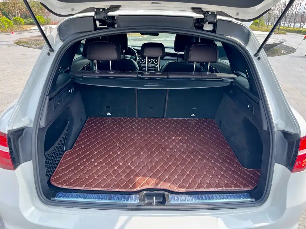 Mercedes-Benz GLC 2019 — фото 17