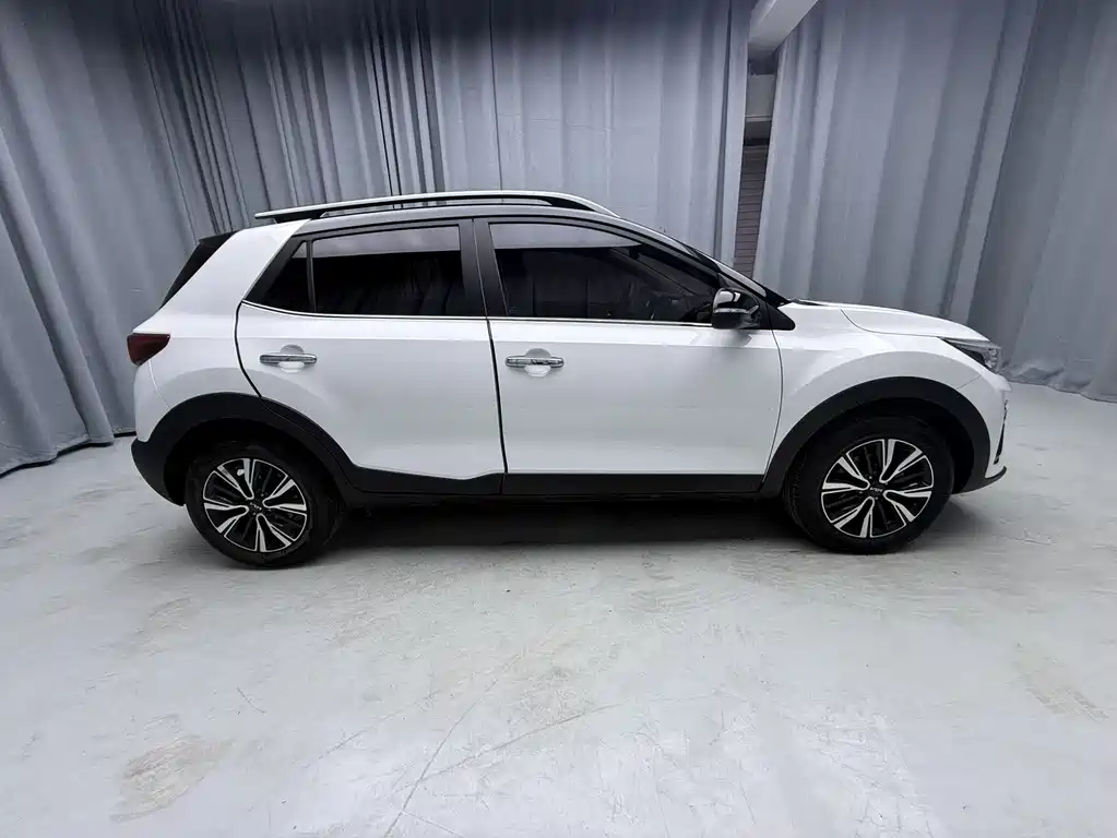 Kia KX1 2022 — фото 7