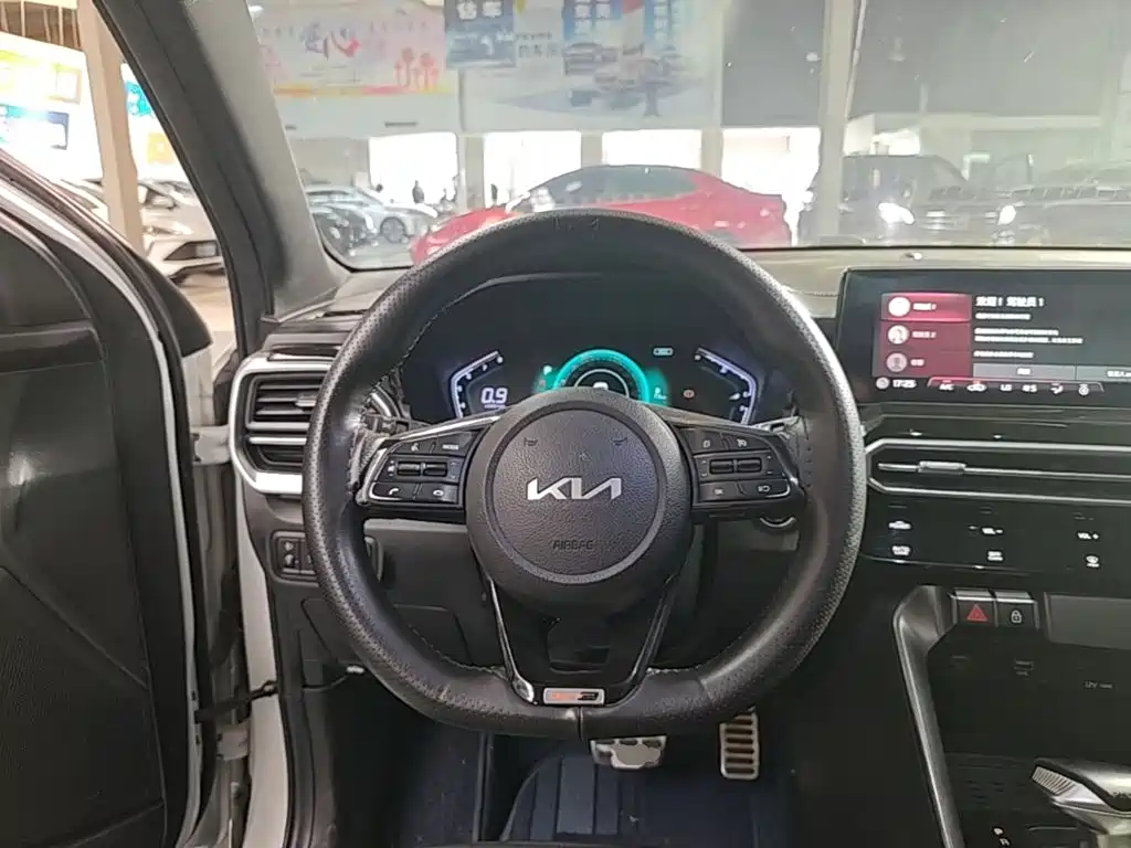 Kia Sportage 2021 — фото 11