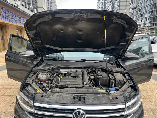Volkswagen Bora 2023