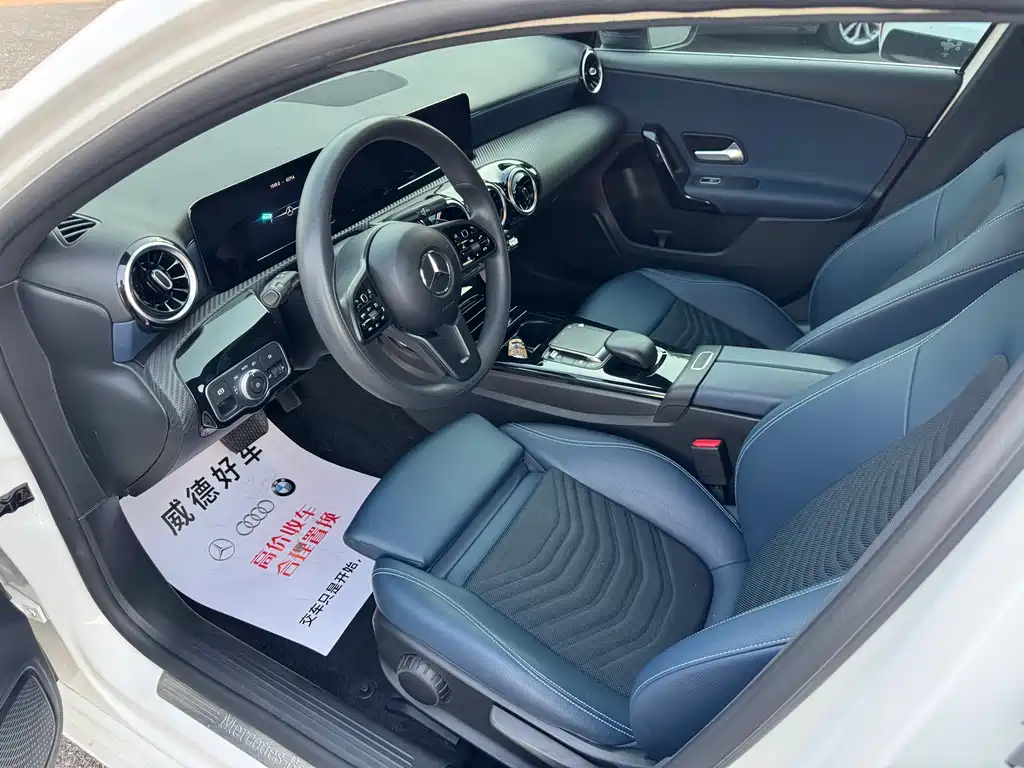 Mercedes-Benz A-Class 2022 — фото 8