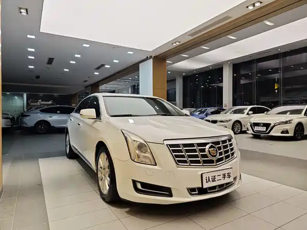 Cadillac XTS 2015
