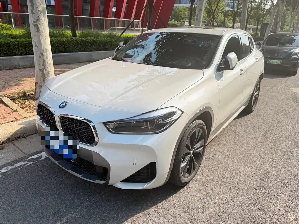 BMW X2 2024 — фото 1