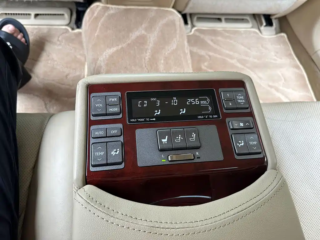 Lexus LS 2008 — фото 13