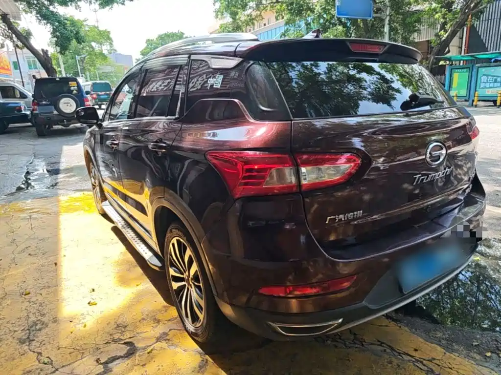 GAC Motor Trumpchi GS4 2015 — фото 5