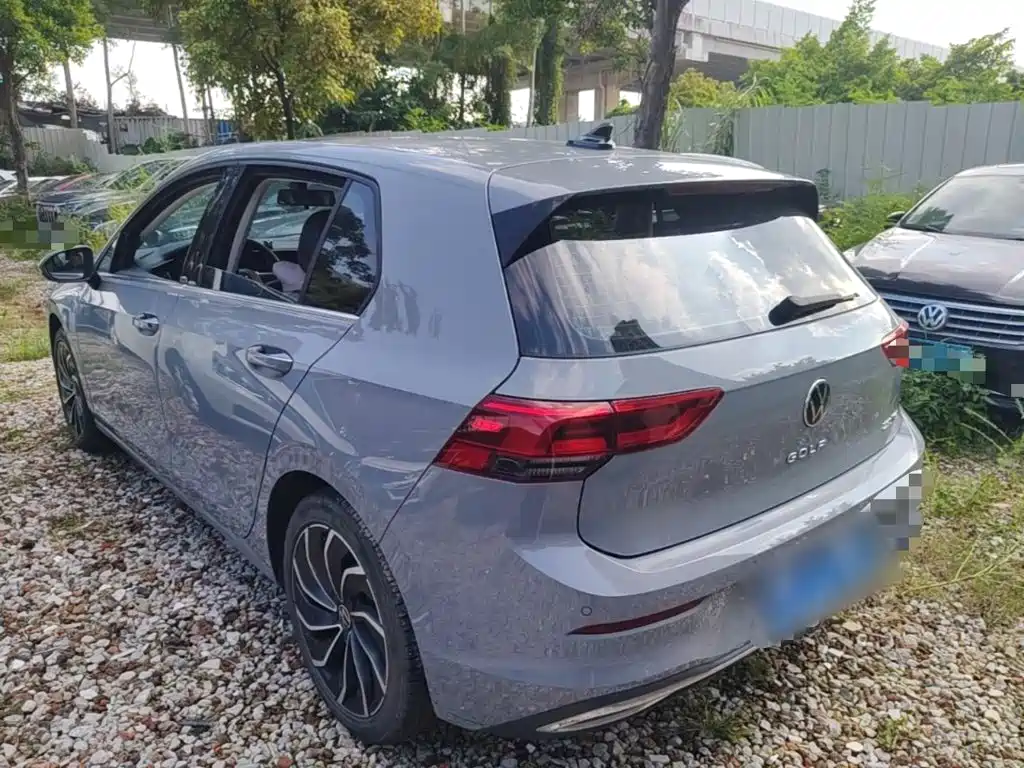 Volkswagen Golf 2022