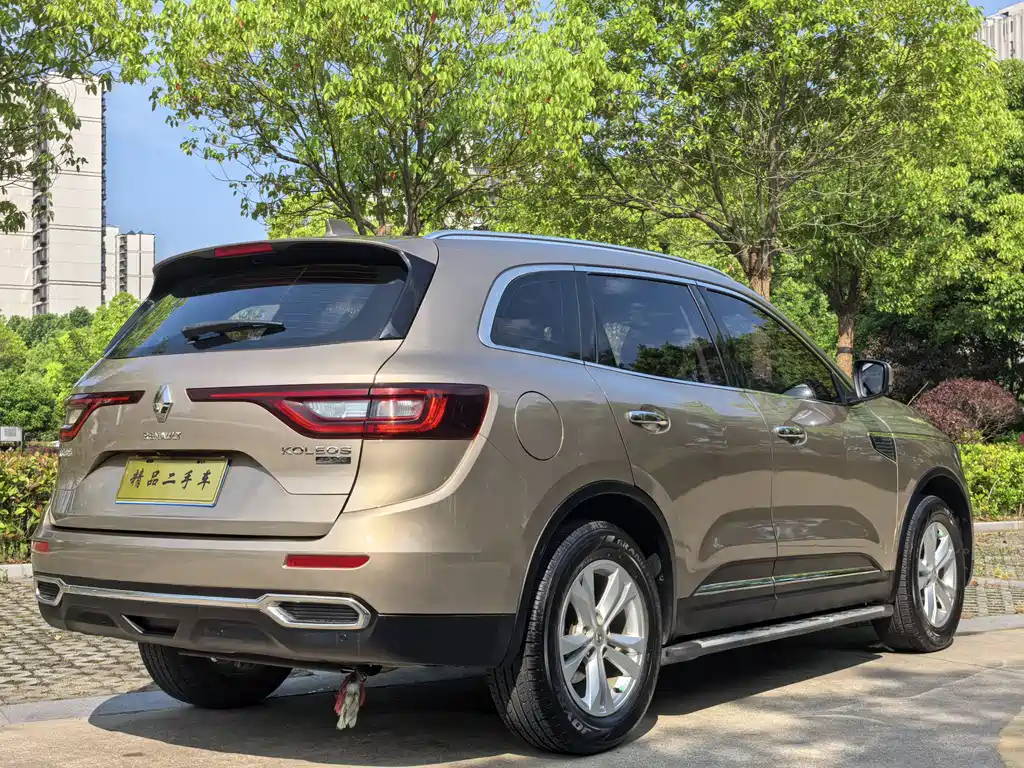Renault Koleos 2017 — фото 10
