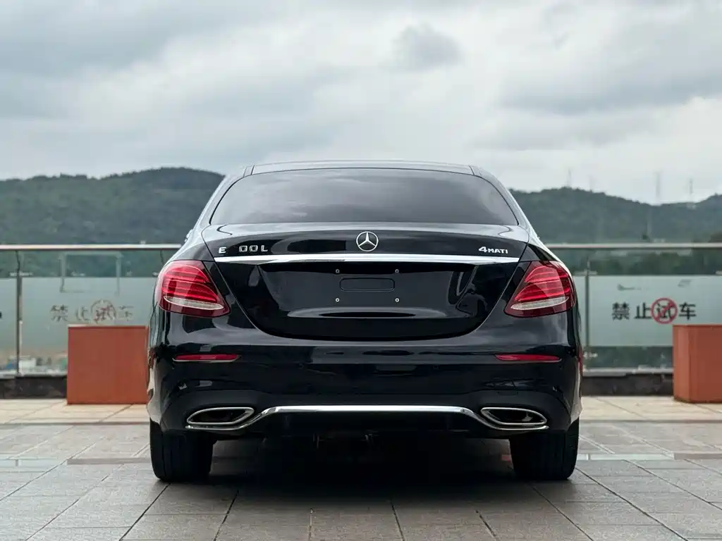 Mercedes-Benz E-Class 2018