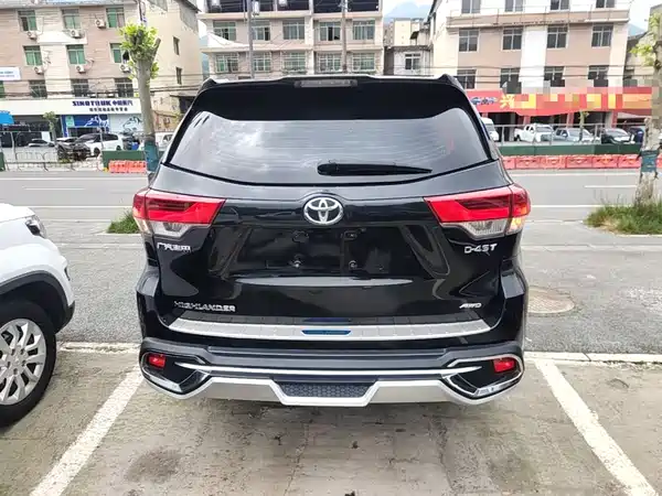 Toyota Highlander 2018