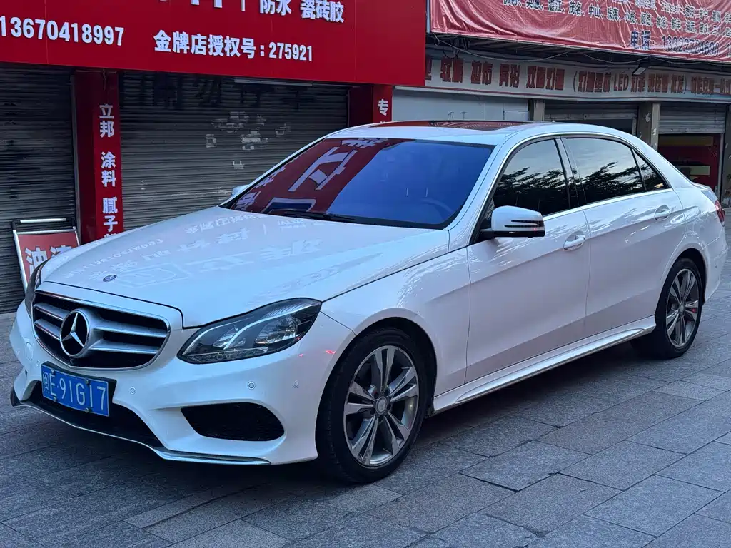 Mercedes-Benz E-Class 2015 — фото 1