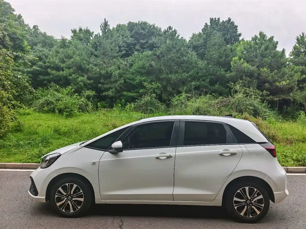 Honda Fit 2022 — фото 8