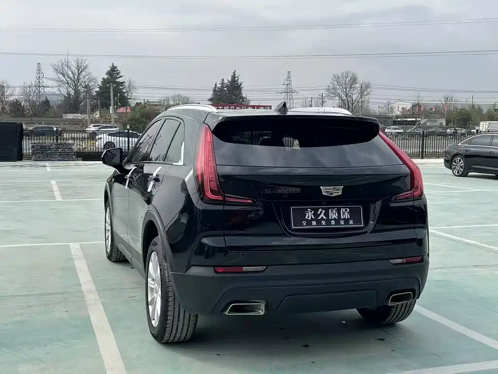 Cadillac XT4 2020 — фото 23