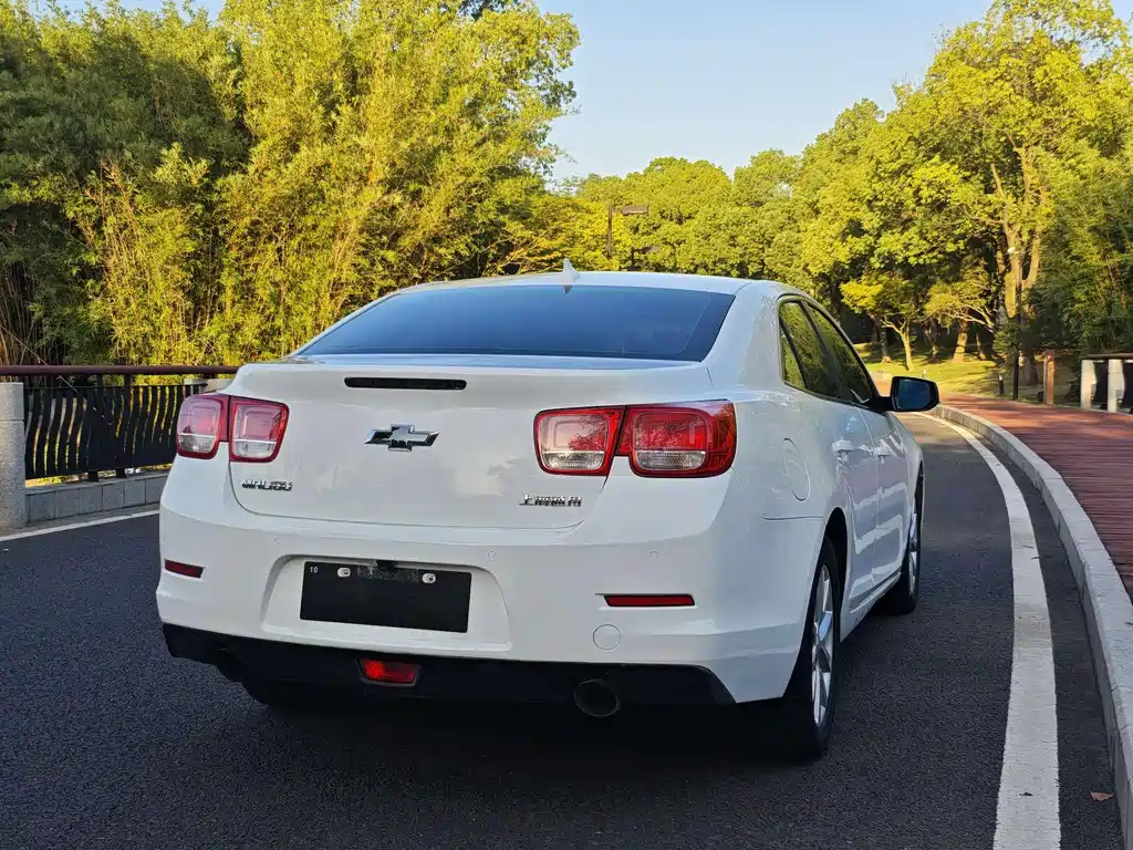 Chevrolet Malibu 2015 — фото 4