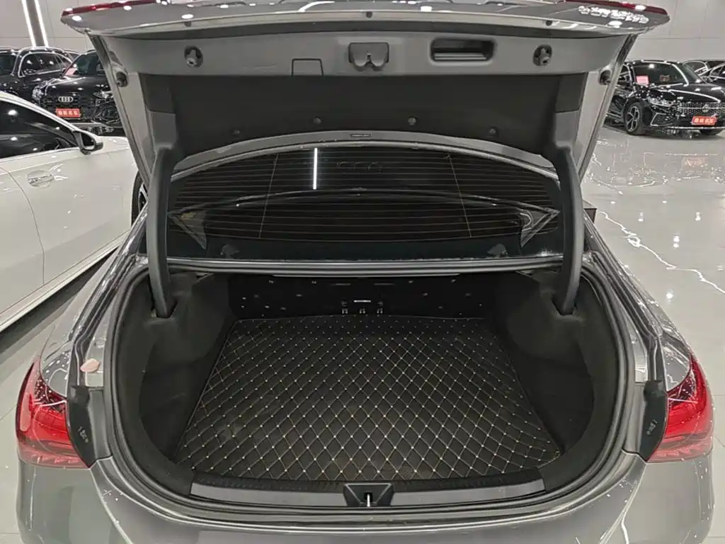 Mercedes-Benz A-Class 2023 — фото 19