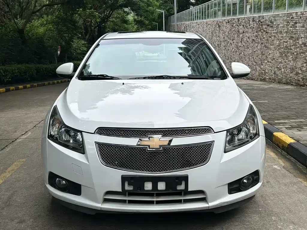 Chevrolet Cruze 2012 — фото 2