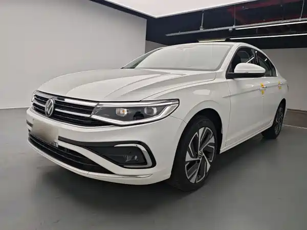 Volkswagen Bora 2024