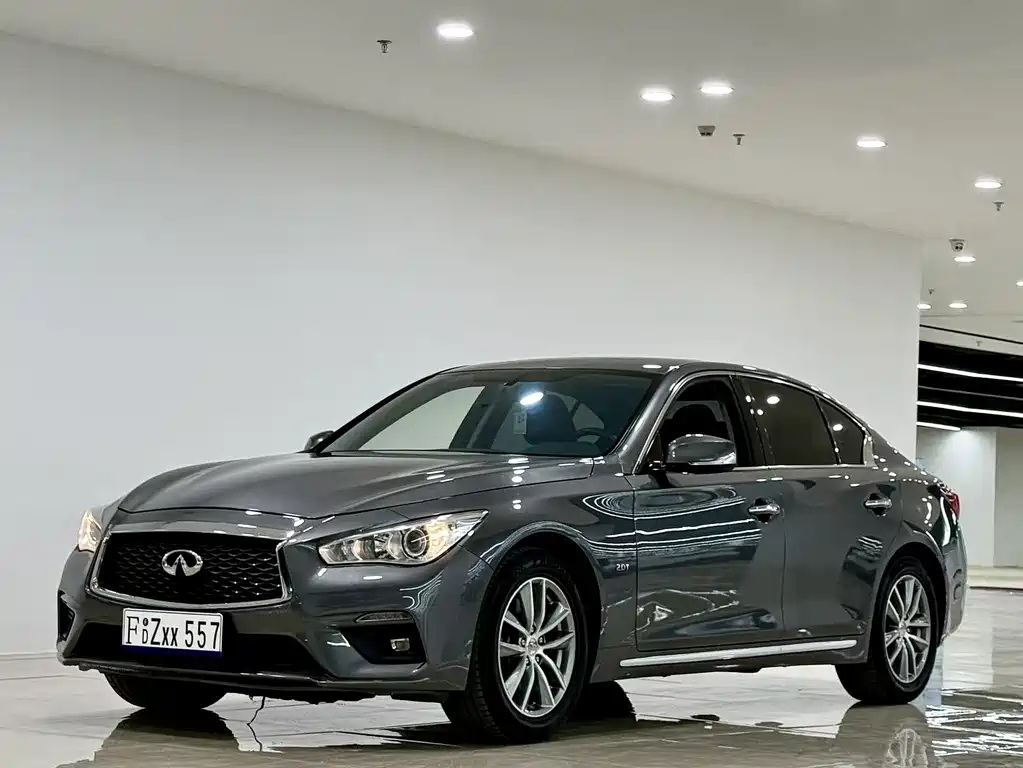 Infiniti Q50L 2018 — фото 1